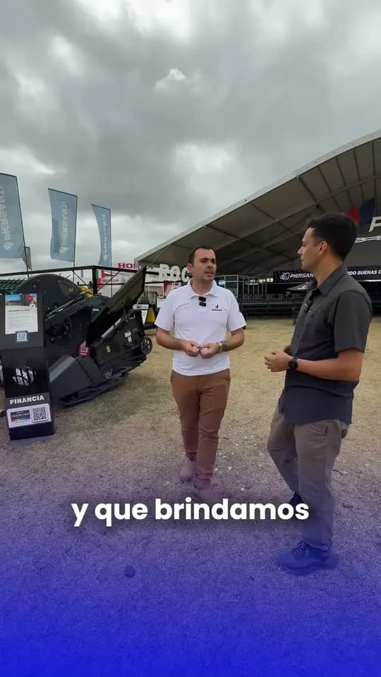 Entrevista del equipo de Upway en el stand de Piersanti, Expoagro 2026